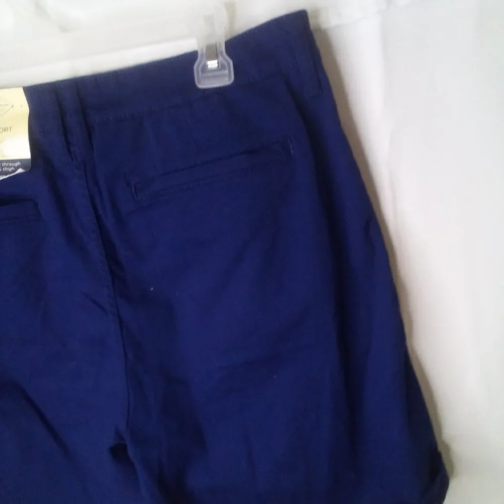 St. John's Bay Shorts Women 12 Chino Pleated Roll Hem Blue